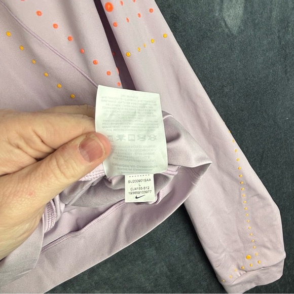 Nike Dri-FIT Lavender long sleeve top with neon studding sz L - Picture 7 of 13